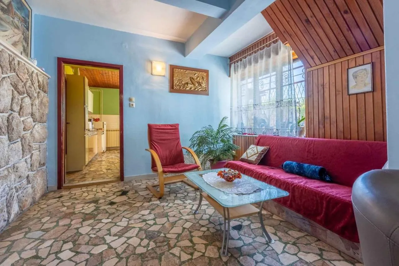 Holiday Home In Grizane 43091 Croatia