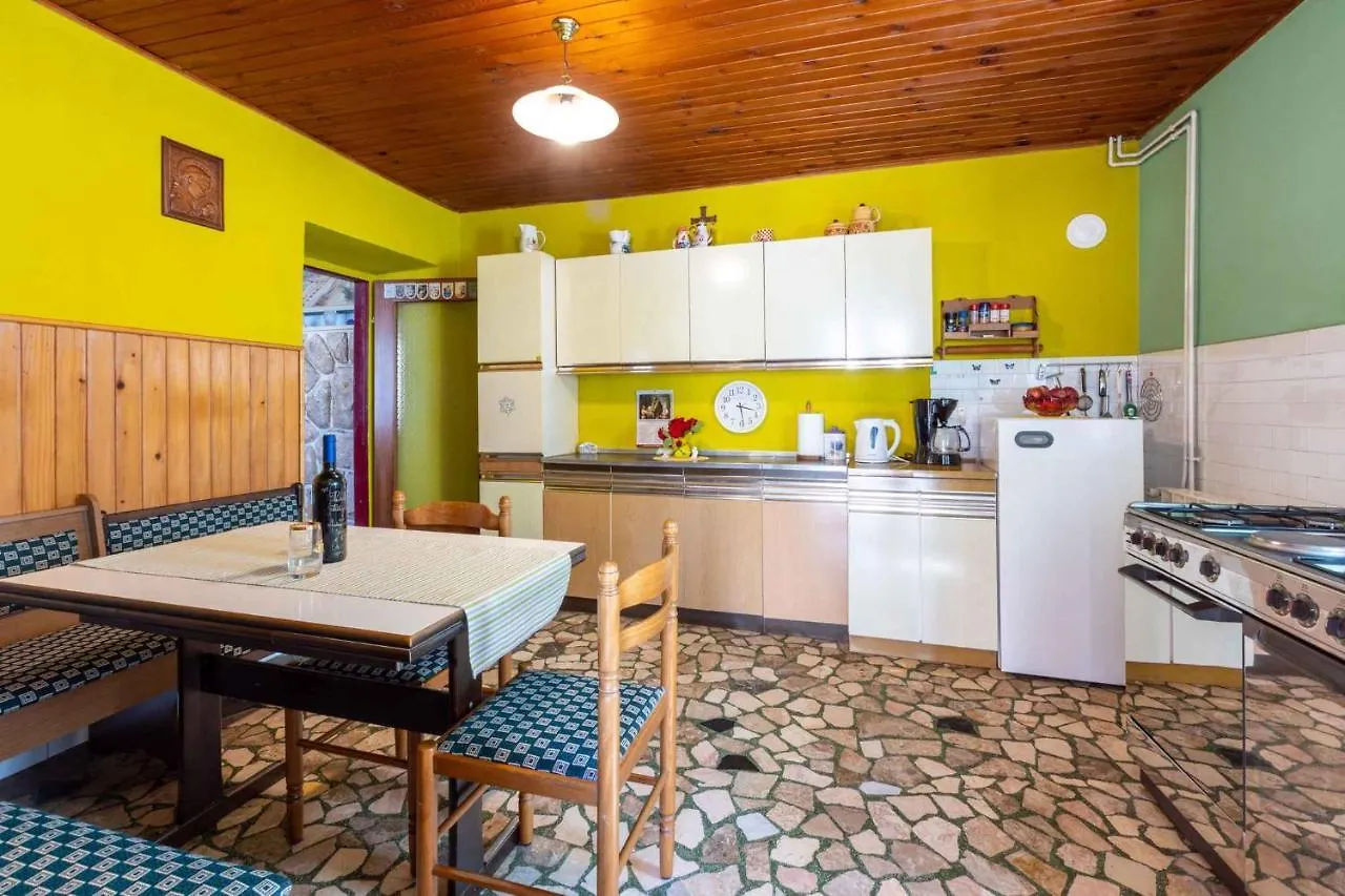 Holiday Home In Grizane 43091
