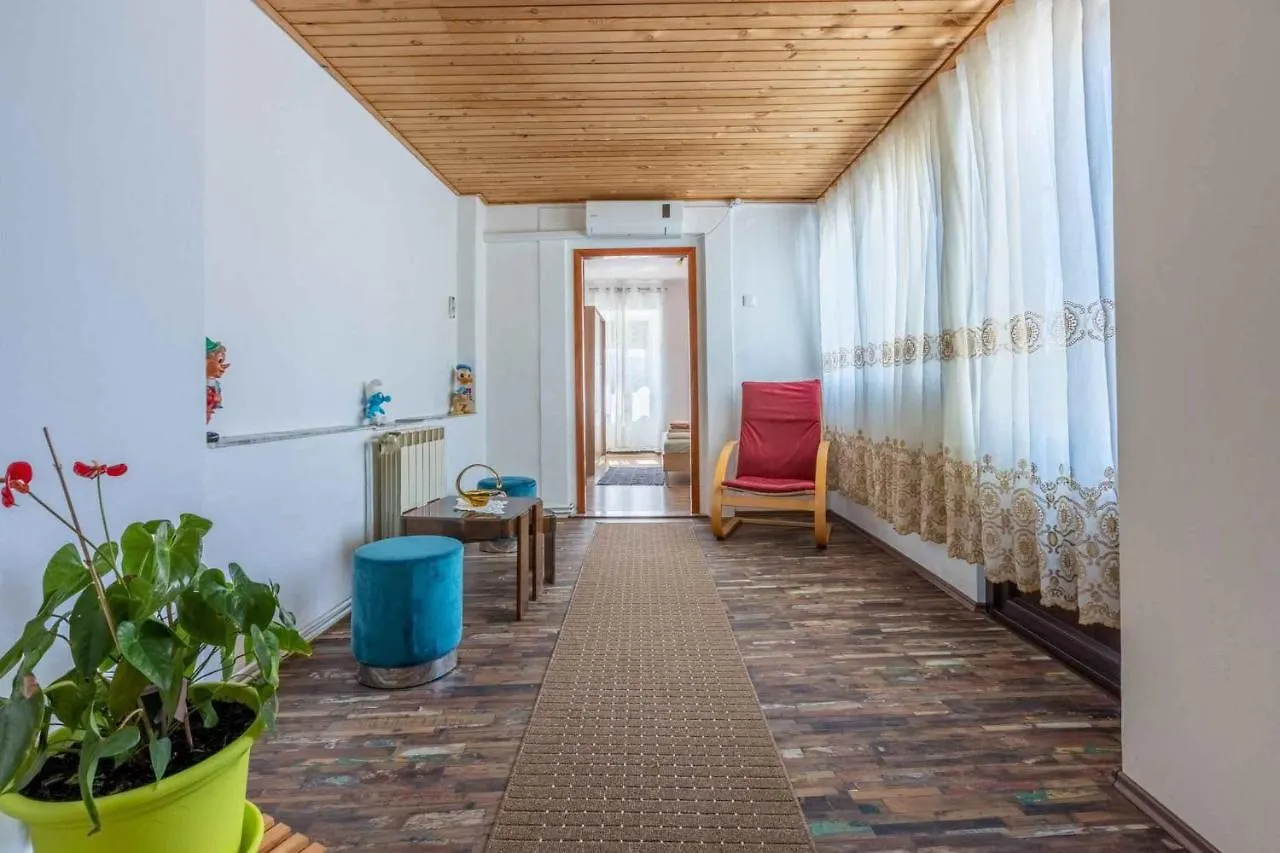 Holiday Home In Grizane 43091